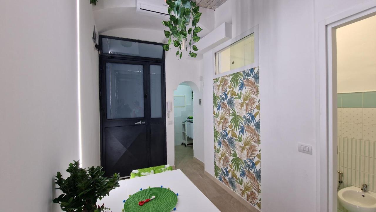 Stella Bianca Apartment Napoli Bagian luar foto